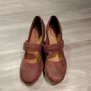 Clarks shoes
